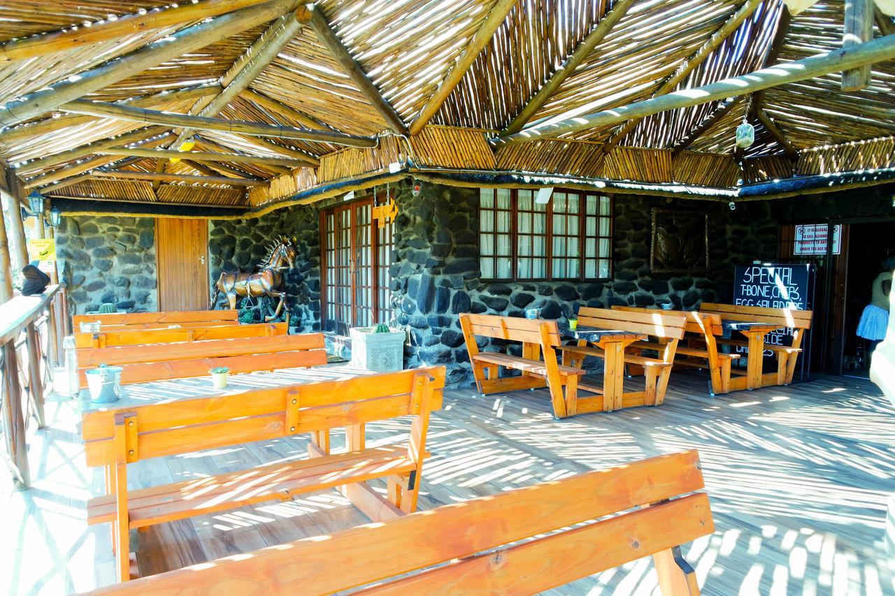 Thandabantu Game Lodge Roossenekal Экстерьер фото